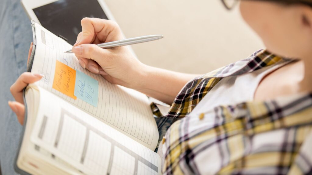 Set Realistic, Measurable Goals